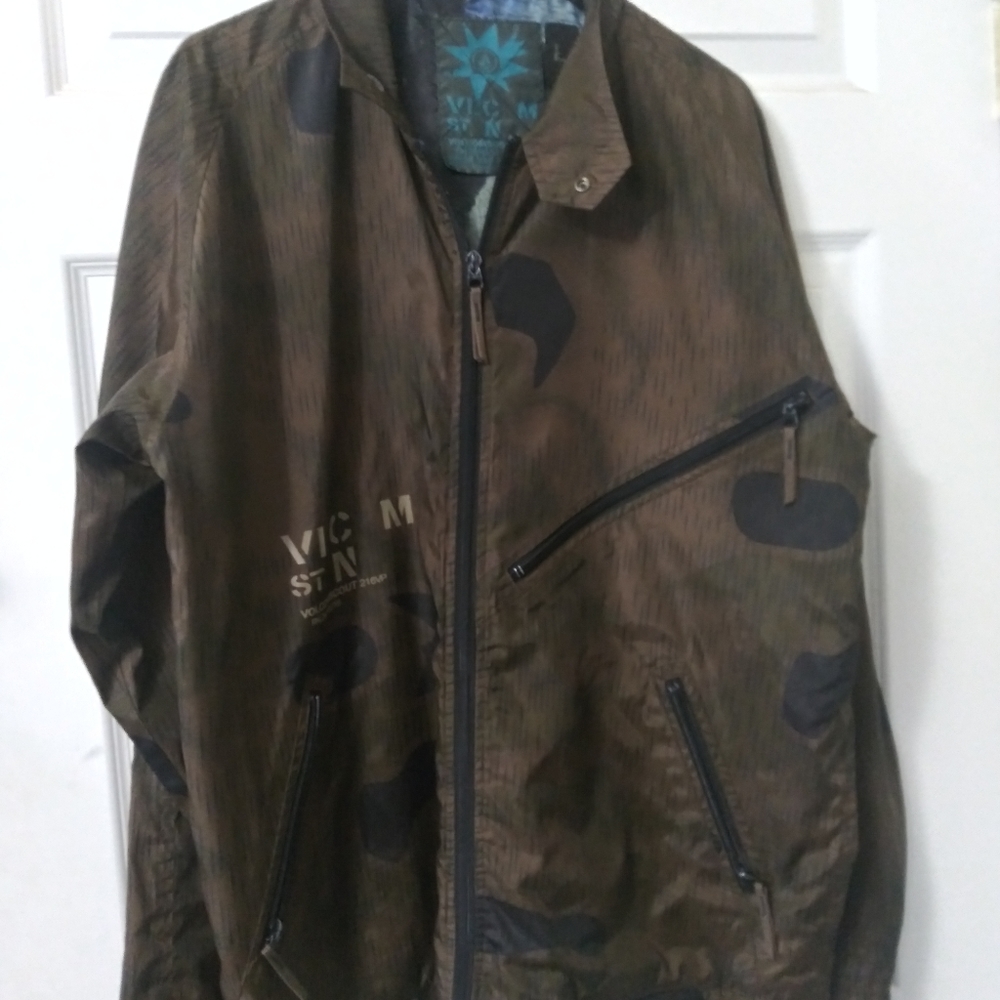 Volcom windbreaker - Picture 2 of 6